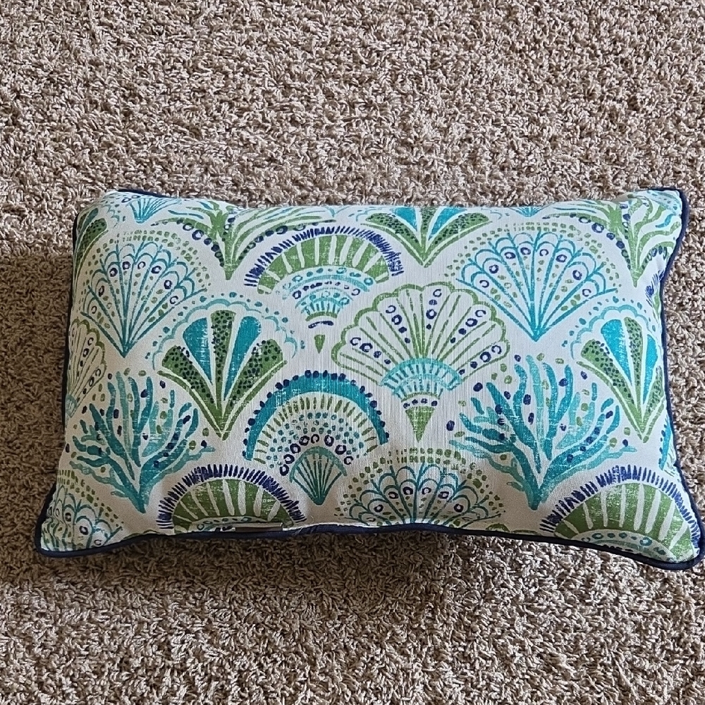 Allen & Roth Outdoor Lumbar Pillow